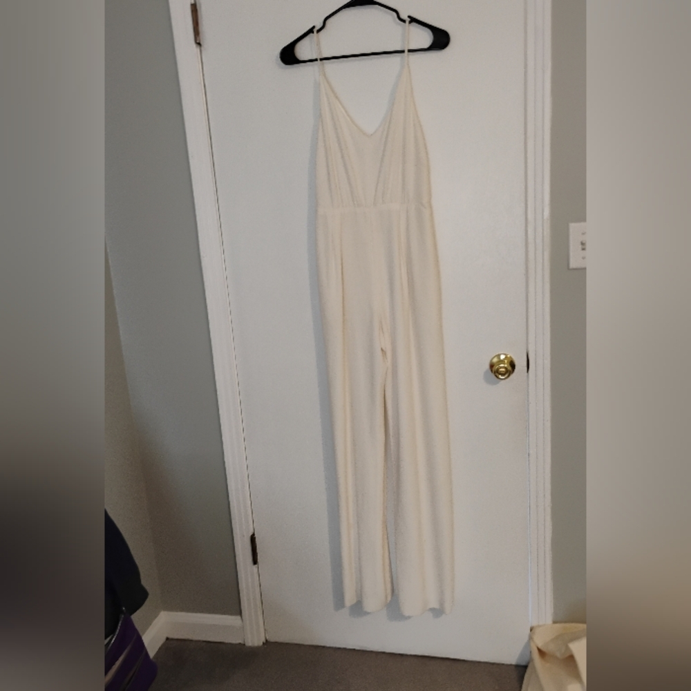 Jill Jill Stuart V Neck Sleeveless White Jumpsuit Sz 4